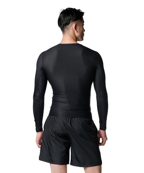 UNDER ARMOUR(アンダーアーマー)の「UAアイソチル コンプレッション ロングスリーブ クルーネック シャツ(ベースボール/メンズ)(Tシャツ/カットソー・メンズ・ブラック・M/2XL/L/S/XL/3XL)」の2枚目の写真