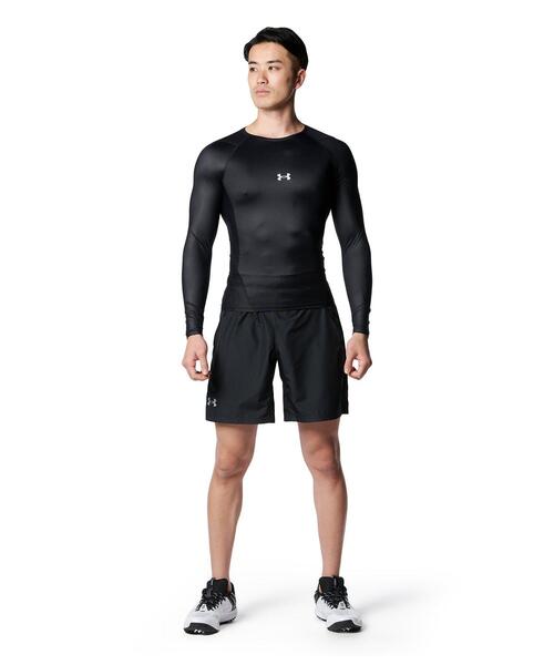 UNDER ARMOUR(アンダーアーマー)の「UAアイソチル コンプレッション ロングスリーブ クルーネック シャツ(ベースボール/メンズ)(Tシャツ/カットソー・メンズ・ブラック・M/2XL/L/S/XL/3XL)」の3枚目の写真