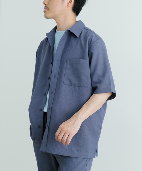 ITEMS URBANRESEARCH（アイテムズ アーバンリサーチ）の「『イージーケア/UVカット』『セットアップ対応』クイックドライ リネンタッチ 半袖シャツ（シャツ/ブラウス・メンズ・ブラック/チャコールグレー/グリーン系その他/ブルー・MEDIUM/LARGE）」の14枚目の写真