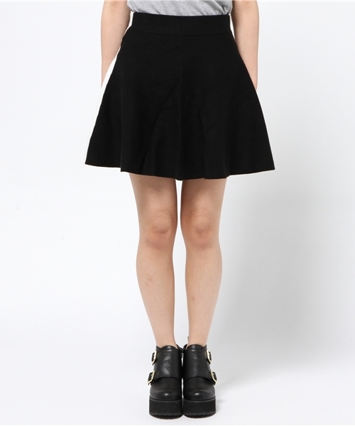 WEGO（ウィゴー）の「WEGO/ニットサーキュラースカート（スカート・レディース・ワイン/オフホワイト/ブラック系その他/その他1・FREE）」の10枚目の写真