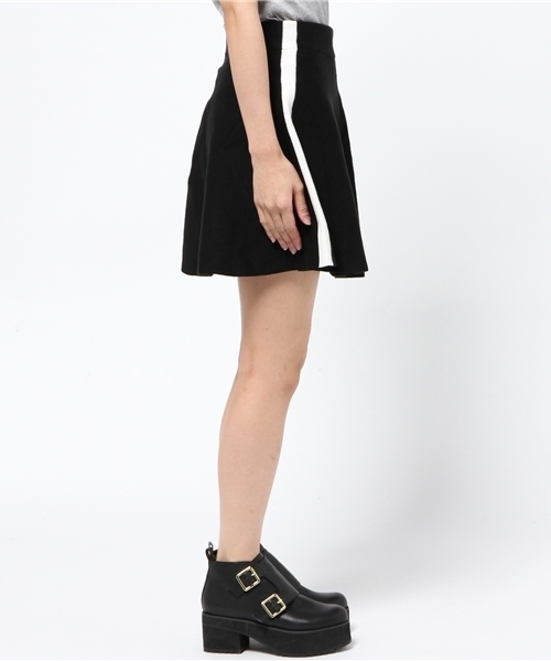 WEGO（ウィゴー）の「WEGO/ニットサーキュラースカート（スカート・レディース・ワイン/オフホワイト/ブラック系その他/その他1・FREE）」の11枚目の写真