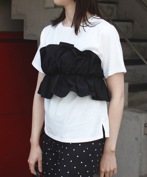 INCEDE（インシード）の「フリルビスチェ付きコンビトップス（Tシャツ/カットソー・レディース・ブラック/オフホワイト・M/L/LL）」の18枚目の写真