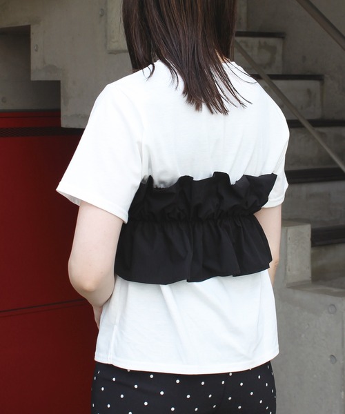 INCEDE（インシード）の「フリルビスチェ付きコンビトップス（Tシャツ/カットソー・レディース・ブラック/オフホワイト・M/L/LL）」の22枚目の写真