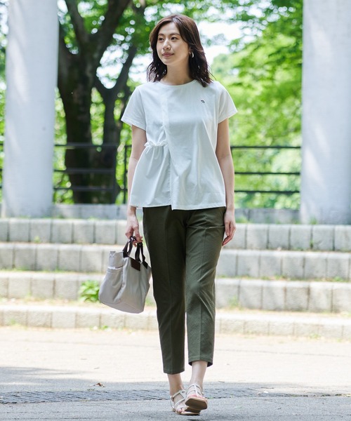 Arnold Palmer（アーノルドパーマー）の「アシメ ドッキングギャザー Tシャツ（Tシャツ/カットソー・レディース・スカイブルー/ブラック/ホワイト・L/M/S）」の12枚目の写真