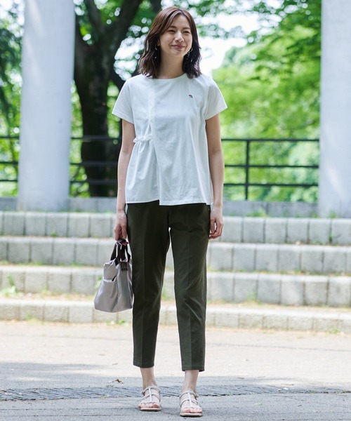 Arnold Palmer（アーノルドパーマー）の「アシメ ドッキングギャザー Tシャツ（Tシャツ/カットソー・レディース・スカイブルー/ブラック/ホワイト・L/M/S）」の13枚目の写真