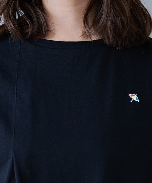 Arnold Palmer（アーノルドパーマー）の「アシメ ドッキングギャザー Tシャツ（Tシャツ/カットソー・レディース・スカイブルー/ブラック/ホワイト・L/M/S）」の4枚目の写真