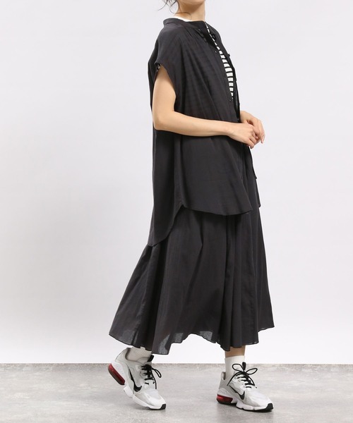 GLOBAL WORK Smile Seed Store（グローバルワーク スマイルシードストア）の「コットンボイルブラウスフレンチスリーブ/176112（シャツ/ブラウス・レディース・ブルー系その他/ブラック/チャコール/アイボリー・MEDIUM/LARGE/SMALL/X-LARGE）」の22枚目の写真