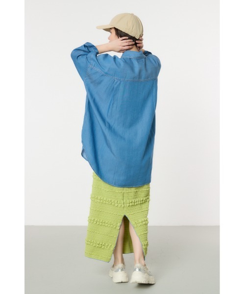 RODEO CROWNS WIDE BOWL(ロデオクラウンズワイドボウル)の「Supple DENIM LOOSE シャツ(シャツ/ブラウス・レディース・ブルー/ブラック・FREE)」の13枚目の写真