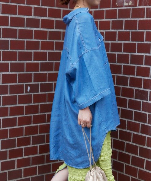 RODEO CROWNS WIDE BOWL(ロデオクラウンズワイドボウル)の「Supple DENIM LOOSE シャツ(シャツ/ブラウス・レディース・ブルー/ブラック・FREE)」の22枚目の写真