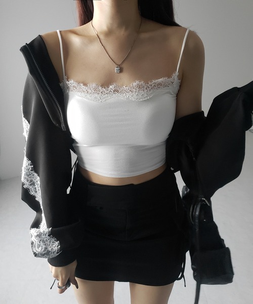 me+em select(ミームセレクト)の「※※【 カップ付き 】レーススクエアショートキャミソール / lace square short camisole(キャミソール・レディース・ブラック/グレー/ホワイト・FREE)」の16枚目の写真