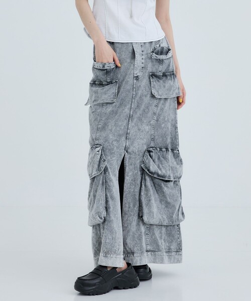 STUDIOUS(ステュディオス)の「【STUDIOUS/ステュディオス】ジャージ-カーゴスカート(スカート・レディース・ブラック/ライトグレー・FREE)」の2枚目の写真