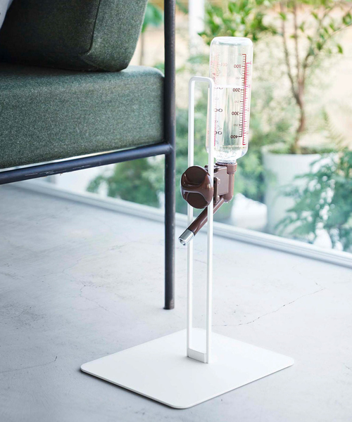 tower(タワー)の「【tower】 ペット用ボトル給水器スタンド(その他ペットグッズ・レディース・ホワイト/ブラック・フリー)」の8枚目の写真