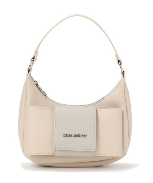 NATURAL BEAUTY BASIC（ナチュラルビューティーベーシック）の「◇【Oggi掲載】リボンフラップワンショルダー（ショルダーバッグ・レディース・オフホワイト/ブラック・ﾌﾘ-）」の4枚目の写真