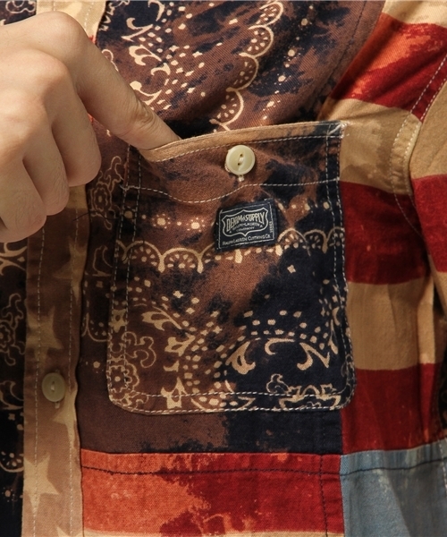 Denim & Supply Ralph Lauren(デニムアンドサプライラルフローレン)の「ワード アメリカーナ コットン シャツ(シャツ/ブラウス・メンズ・マルチ・SMALL/X-SMALL/LARGE/MEDIUM)」の5枚目の写真
