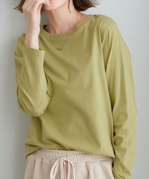 BELLUNA PLUS(ベルーナ)の「綿100%大人顔サマ見えプルオーバー(Tシャツ/カットソー・レディース・オフホワイト/ブルー/ブラック/ワイン/ベージュ/チャコール/ライム・MEDIUM/LARGE/X-LARGE)」の5枚目の写真