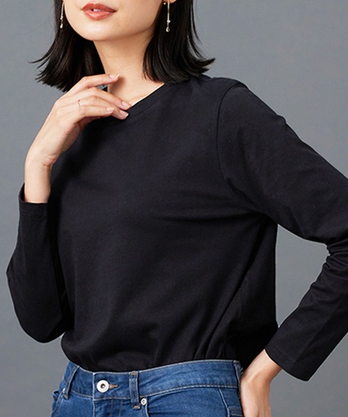 BELLUNA PLUS(ベルーナ)の「綿100%大人顔サマ見えプルオーバー(Tシャツ/カットソー・レディース・オフホワイト/ブルー/ブラック/ワイン/ベージュ/チャコール/ライム・MEDIUM/LARGE/X-LARGE)」の3枚目の写真