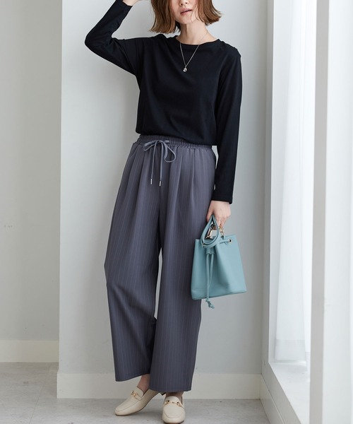 BELLUNA PLUS(ベルーナ)の「綿100%大人顔サマ見えプルオーバー(Tシャツ/カットソー・レディース・オフホワイト/ブルー/ブラック/ワイン/ベージュ/チャコール/ライム・MEDIUM/LARGE/X-LARGE)」の17枚目の写真