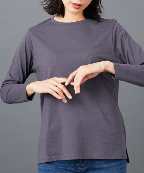 BELLUNA PLUS(ベルーナ)の「綿100%大人顔サマ見えプルオーバー(Tシャツ/カットソー・レディース・オフホワイト/ブルー/ブラック/ワイン/ベージュ/チャコール/ライム・MEDIUM/LARGE/X-LARGE)」の13枚目の写真