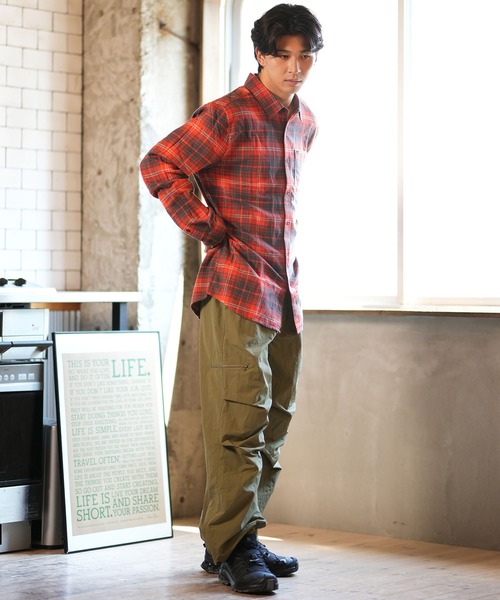 VOLCOM（ボルコム）の「VOLCOM/ボルコム 長袖 フランネルシャツ チェック CADEN PLAID A0532407（シャツ/ブラウス・メンズ・レッド/ブルー・M/L/S/XL）」の19枚目の写真