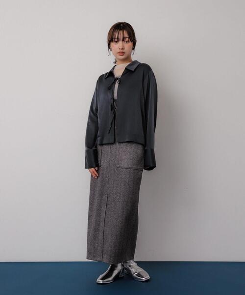 未使用★DOLCE＆GABBANA★グレーサテン★プリーツ★リボン★ブラウス セール】サテンリボンディテールブラウス（シャツ/ブラウス）｜SENSE