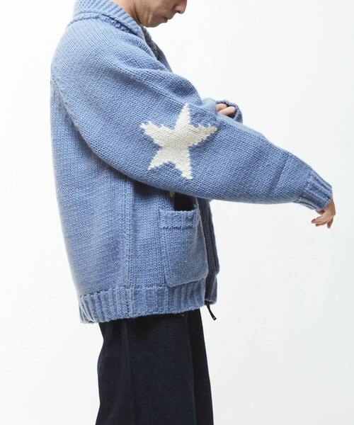 CONVERSE TOKYO（コンバーストウキョウ）の「STAR★ LOWGAGE COWICHAN SWEATER（ニット/セーター・レディース・ブラック/アイボリー/ブルー/杢グレー・MEDIUM/SMALL）」の5枚目の写真