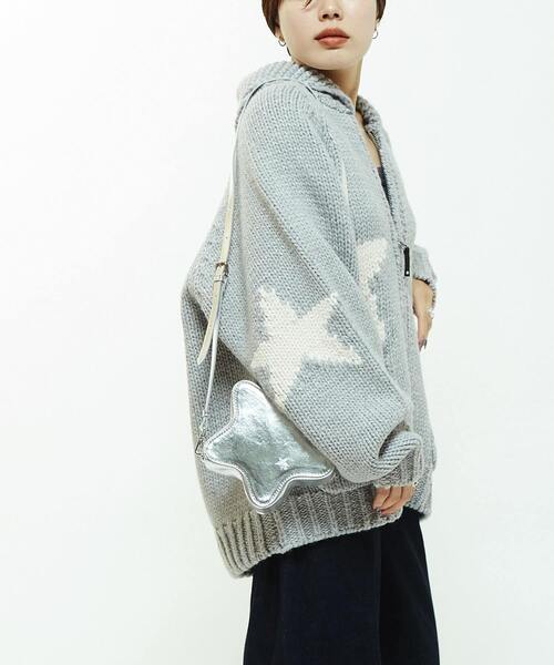 CONVERSE TOKYO（コンバーストウキョウ）の「STAR★ LOWGAGE COWICHAN SWEATER（ニット/セーター・レディース・ブラック/アイボリー/ブルー/杢グレー・MEDIUM/SMALL）」の15枚目の写真