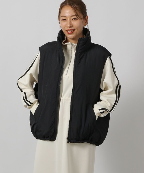 LAKOLE（ラコレ）の「中綿ボリュームベスト / 135044（ベスト・レディース・ライトブラウン/ブラック/クリーム・FREE）」の2枚目の写真