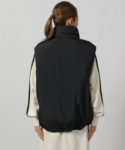 LAKOLE（ラコレ）の「中綿ボリュームベスト / 135044（ベスト・レディース・ライトブラウン/ブラック/クリーム・FREE）」の12枚目の写真