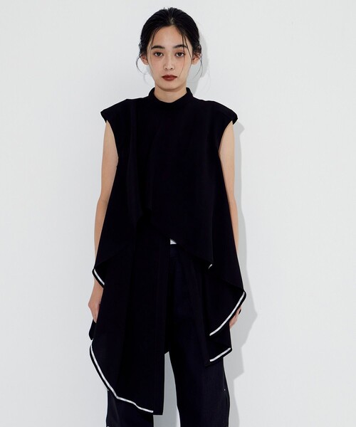 AKIKOAOKI(アキコアオキ)の「【AKIKOAOKI/アキコアオキ】Chesterchief TOP 01/ノースリーブシャツ(シャツ/ブラウス・レディース・ブラック・FREE)」の4枚目の写真