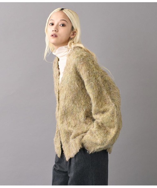 Settimissimo（セッティミッシモ）の「ブークレシャギーVネックカーディガン（カーディガン/ボレロ・レディース・アイボリー/オリーブ・FREE）」の4枚目の写真