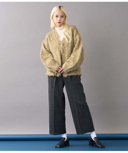 Settimissimo（セッティミッシモ）の「ブークレシャギーVネックカーディガン（カーディガン/ボレロ・レディース・アイボリー/オリーブ・FREE）」の6枚目の写真