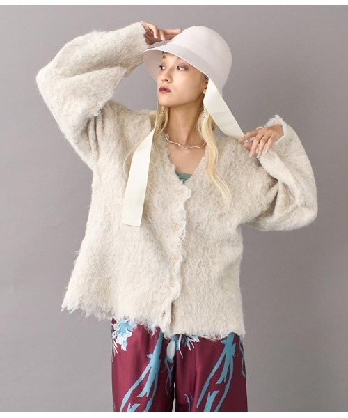 Settimissimo（セッティミッシモ）の「ブークレシャギーVネックカーディガン（カーディガン/ボレロ・レディース・アイボリー/オリーブ・FREE）」の16枚目の写真