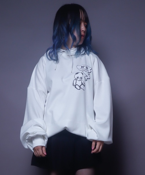 rovtski（ロフトスキー）の「AFYF PRINT PULL PARKA/ビッグシルエット プリントプルパーカー（パーカー・レディース・ホワイト系その他/ブラック系その他2/ホワイト系その他2/ブラック系その他・FREE）」の10枚目の写真