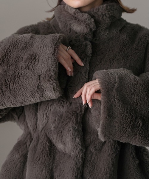 UDO EDLING ウド・エドリング♦︎フェイクファーロングコートイタリア製 セール】スタンドカラー フェイクファーコート（その他アウター）｜ad