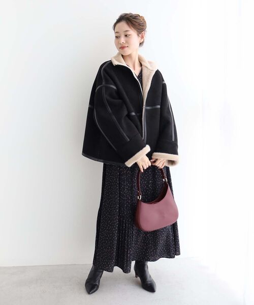 le.coeur blanc(ルクールブラン)の「《一部店舗/WEB限定》AULENTTIハーフムーンショルダー(ショルダーバッグ・レディース・ブラック/ボルドー・FREE)」の12枚目の写真