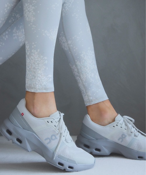 On（オン）の「【emmi×On】On x MotivNY Cloudpu（スニーカー）」 - WEAR