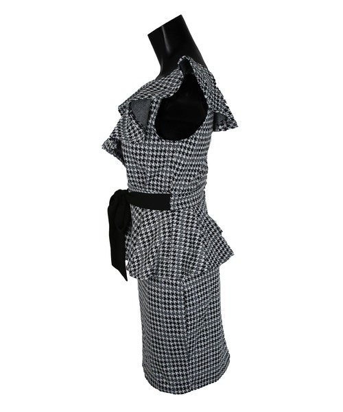 キャバドレス 胸元フリル袖ペプラムウエストリボン千鳥格子柄タイトミニドレス (Sサイズ～XXXLサイズ)（ドレス）｜Tika（ティカ）