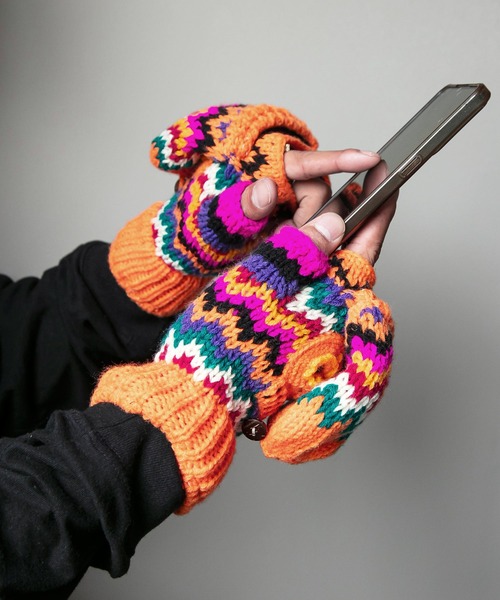 チャイハネ(チャイハネ)の「【チャイハネ】カラベラグローブ ミトン手袋(手袋・レディース・ブルー/ブラック/オレンジ/グリーン/ホワイト・FREE)」の19枚目の写真