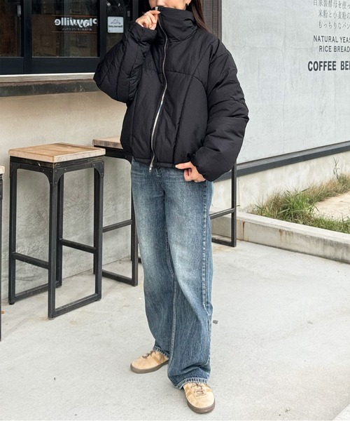 LE MORE（リモア）の「スタンドカラーダウンジャケット（ダウンジャケット/コート・レディース・ブラック/アイボリー・FREE）」の5枚目の写真