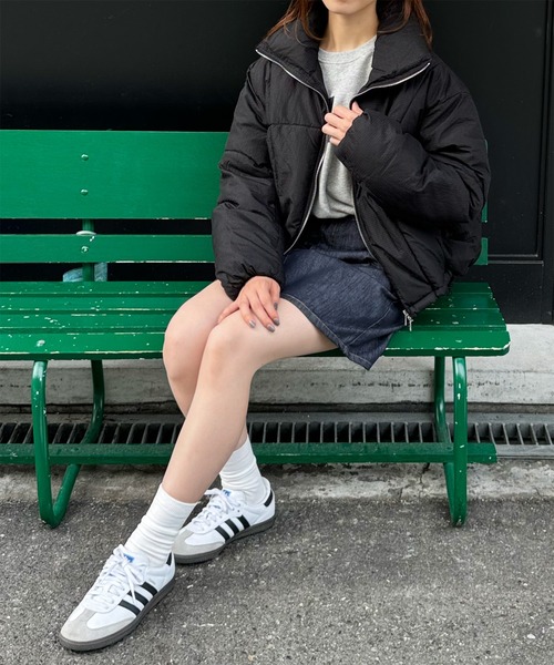 LE MORE（リモア）の「スタンドカラーダウンジャケット（ダウンジャケット/コート・レディース・ブラック/アイボリー・FREE）」の7枚目の写真