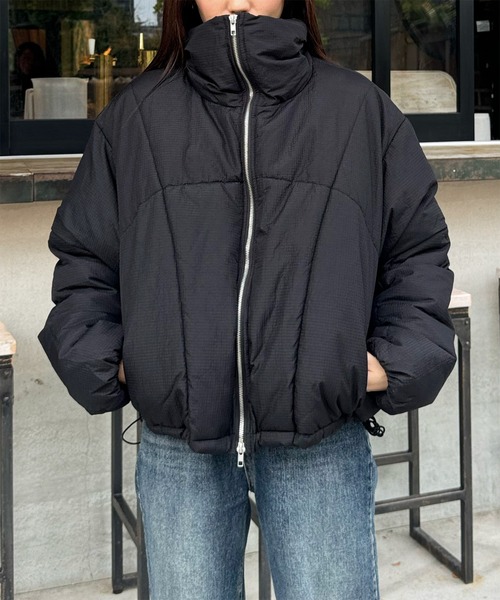 LE MORE（リモア）の「スタンドカラーダウンジャケット（ダウンジャケット/コート・レディース・ブラック/アイボリー・FREE）」の17枚目の写真