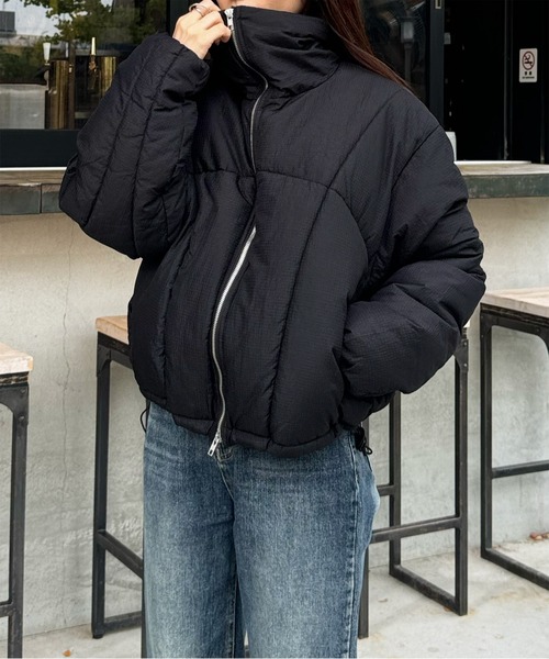 LE MORE（リモア）の「スタンドカラーダウンジャケット（ダウンジャケット/コート・レディース・ブラック/アイボリー・FREE）」の18枚目の写真