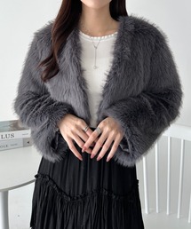 ノーカラー ファー ショートコート 秋冬」に該当するジャケット