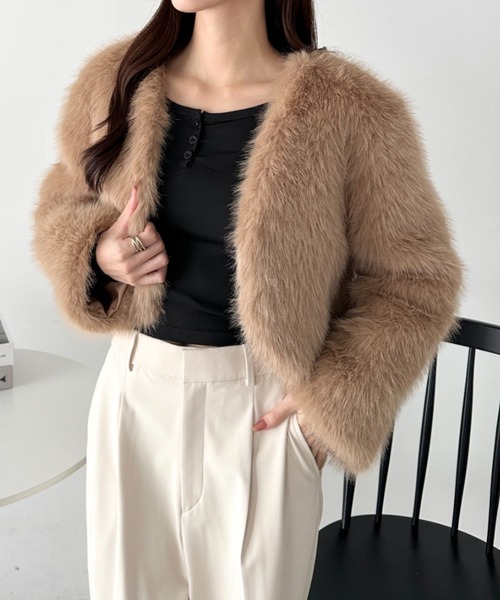 セール】ノーカラーショートフェイクファーコート（その他アウター