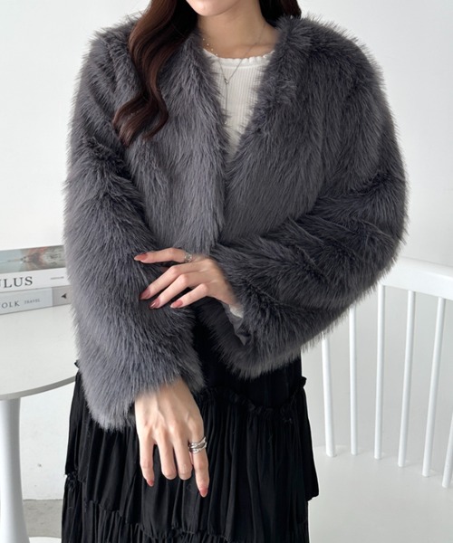 セール】ノーカラーショートフェイクファーコート（その他アウター