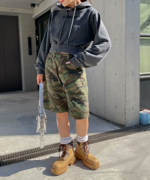 WEGO（ウィゴー）の「WEGO/厚底トレッキングブーツ（ブーツ・レディース・ブラック/キャメル・LARGE/MEDIUM/SMALL）」の4枚目の写真