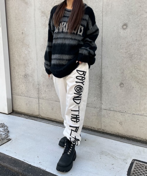 WEGO（ウィゴー）の「WEGO/厚底トレッキングブーツ（ブーツ・レディース・ブラック/キャメル・LARGE/MEDIUM/SMALL）」の9枚目の写真