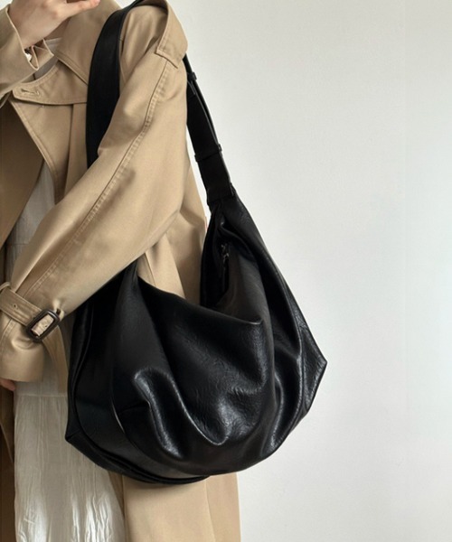 Miniministore（ミニミニストア）の「ショルダーバッグ 斜めがけバッグ 大容量（ショルダーバッグ・レディース・ブラック/ブラウン・FREE）」の4枚目の写真