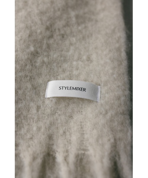 STYLEMIXER(スタイルミキサー)の「フリンジワイドマフラー(マフラー・レディース・オレンジ/チャコールグレー/アイボリー・FREE)」の6枚目の写真