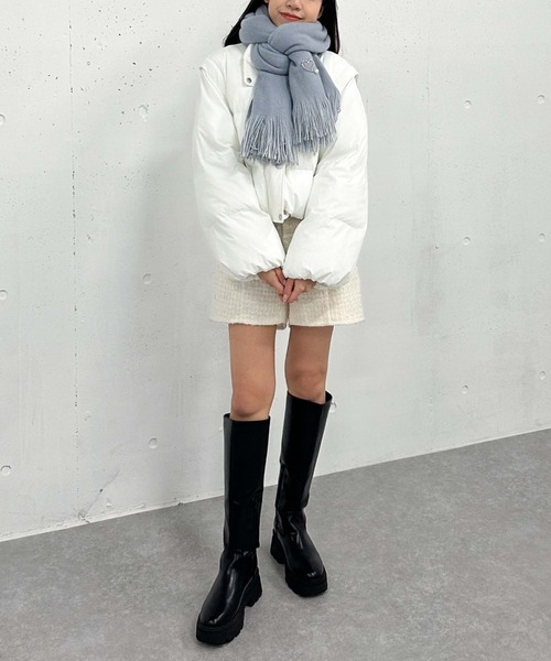 archives（アルシーヴ）の「ハートブローチ付きリバーシブルストール（マフラー・レディース・モカ/ブルーグレー/アイボリー・FREE）」の13枚目の写真